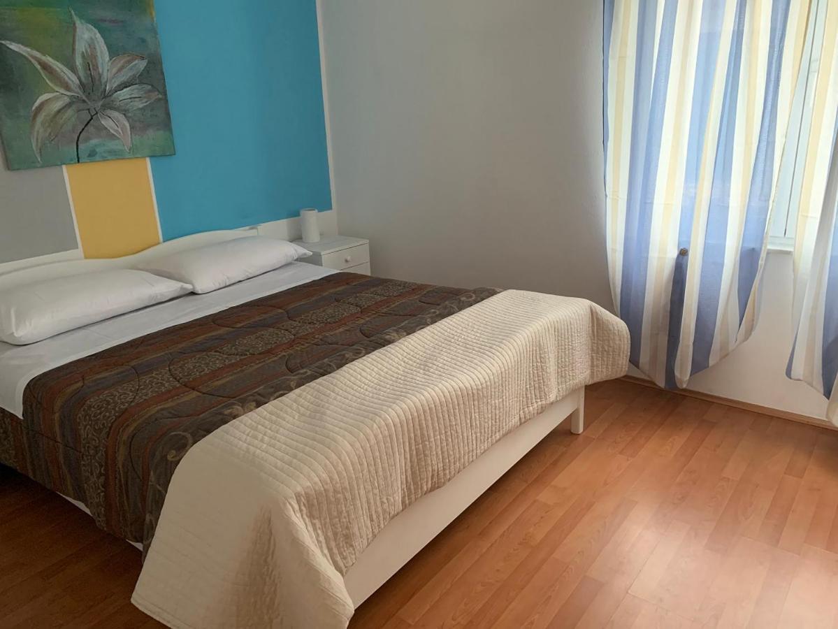 Apartman Kartec Крк Экстерьер фото