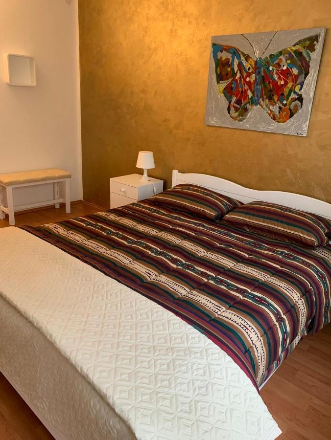 Apartman Kartec Крк Экстерьер фото