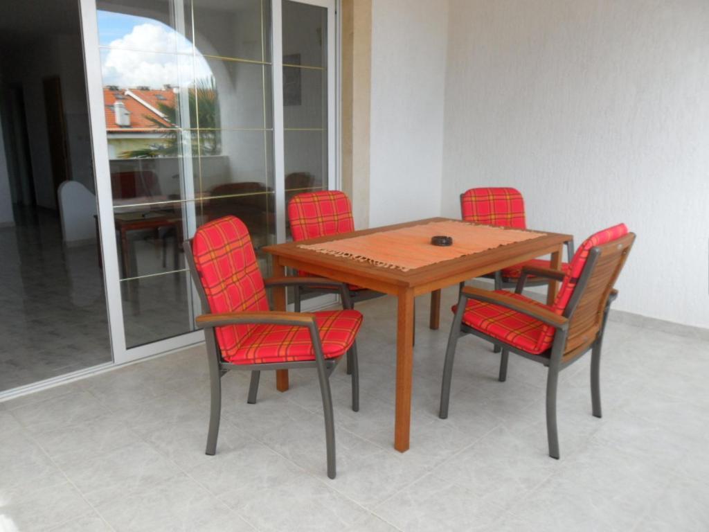 Apartman Kartec Крк Экстерьер фото