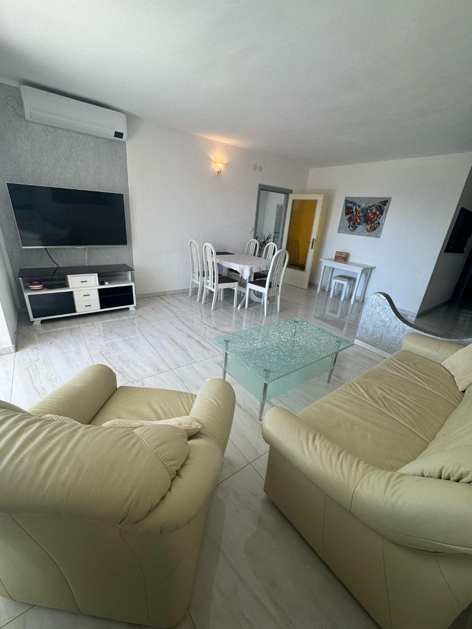 Apartman Kartec Крк Экстерьер фото