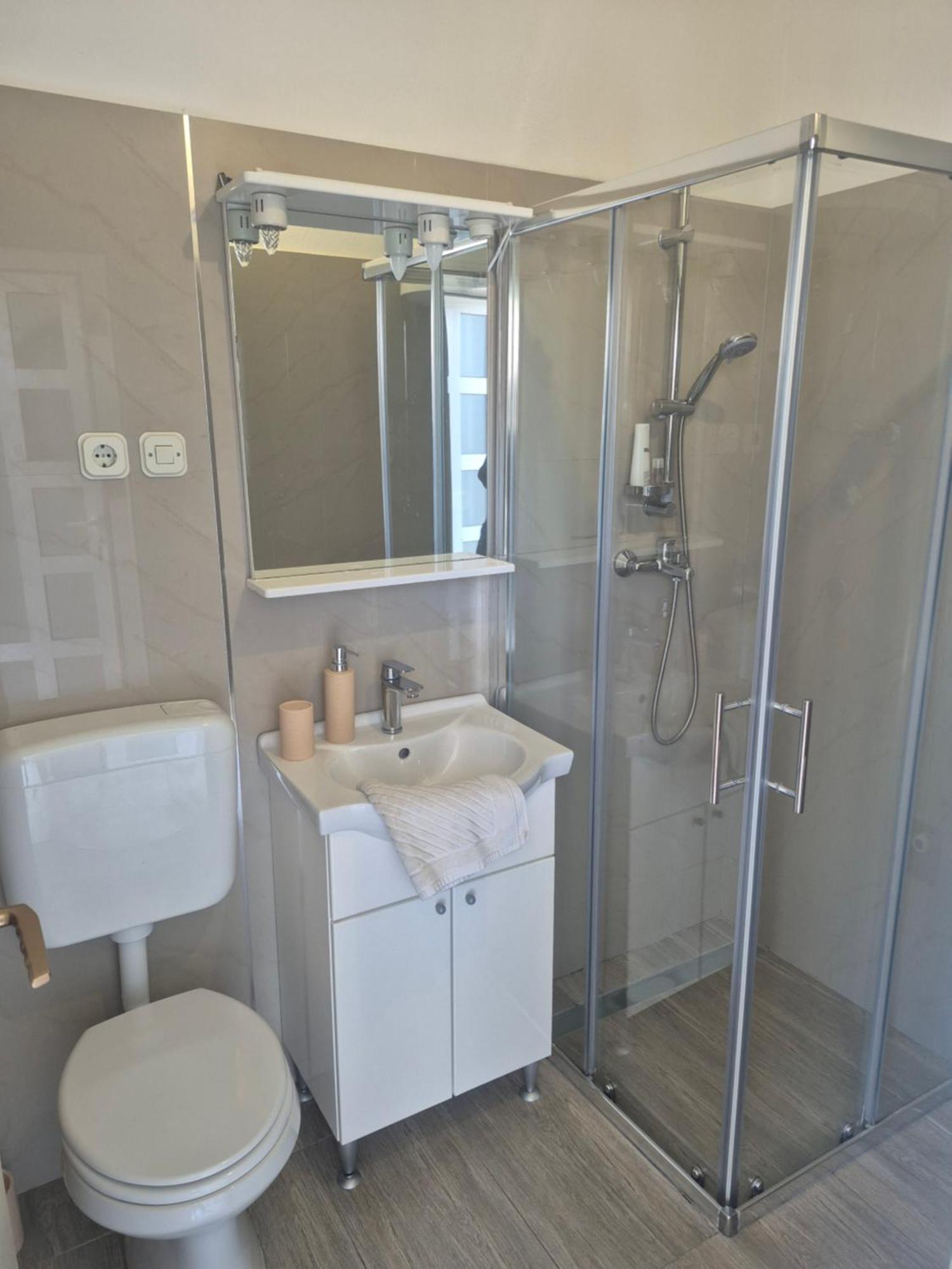 Apartman Kartec Крк Экстерьер фото